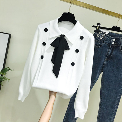 Aktuális női pulóver gombokkal és nyakkendőkkel fehér és rózsaszín színben