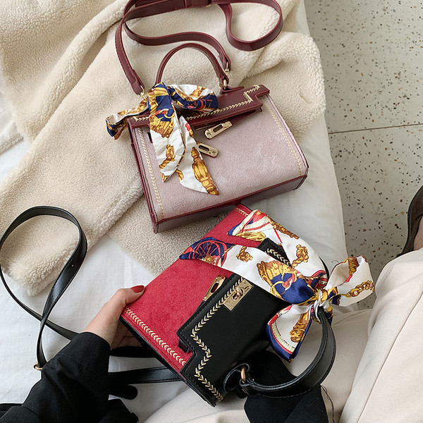 Geanta de dama moderna cu doua manere in trei culori