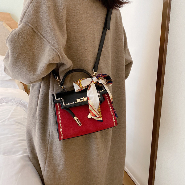 Geanta de dama moderna cu doua manere in trei culori