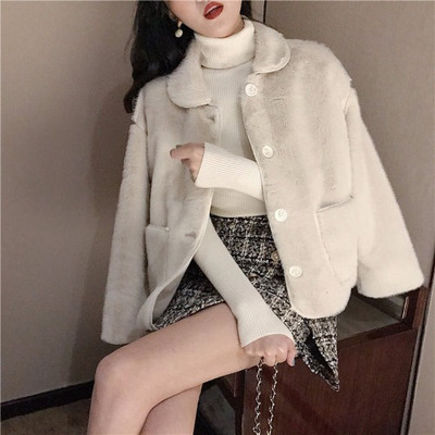 Модерно дамско късо палто с копчета в бежов и кафяв цвят