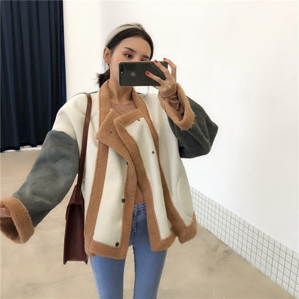 Geacă de iarnă de damă cu căptușeală din puf și nasturi