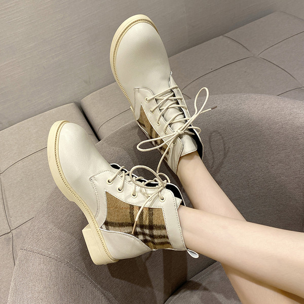 Cizme de dama din piele cu toc gros in doua culori