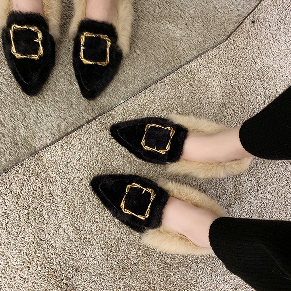 Pantofi casual dama de iarna model ascutit in negru si bej