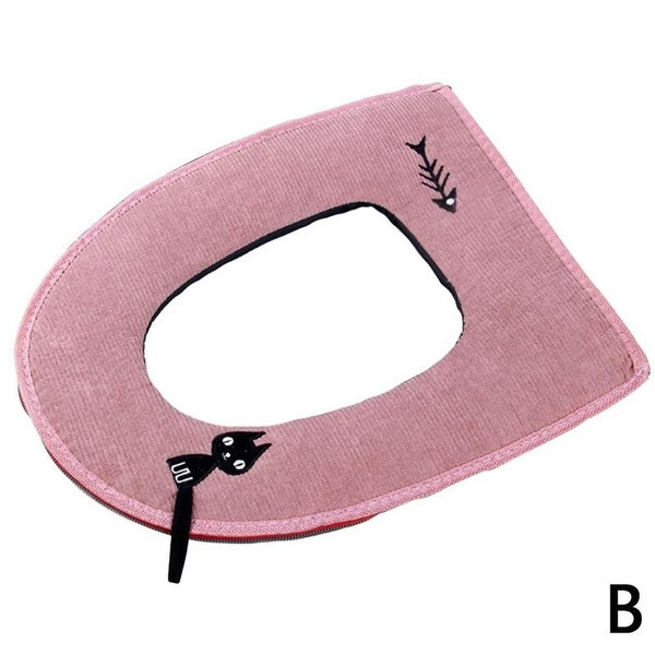 Perna pentru toaleta cu broderie in diferite culori