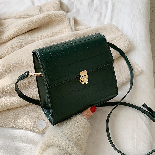 Geanta casual de dama cu maner lung in patru culori