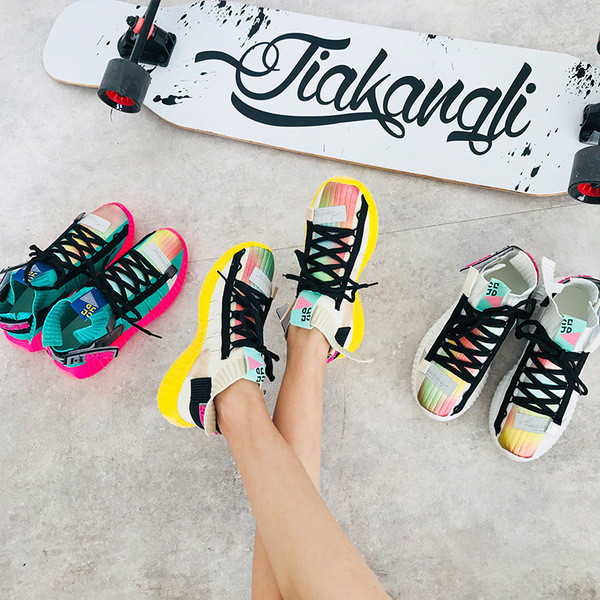 Tenisi casual de dama colorati cu sireturi in trei culori