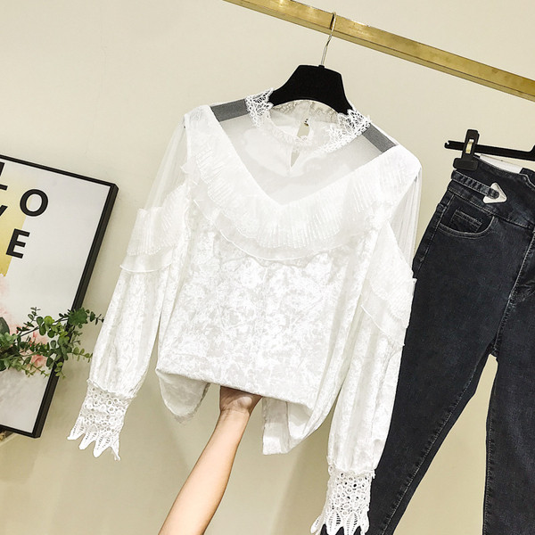 Bluza de dama din catifea model actual alb si negru