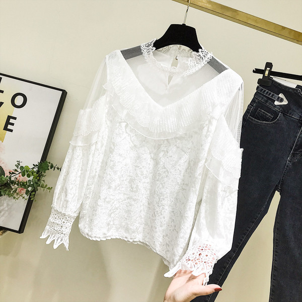 Bluza de dama din catifea model actual alb si negru