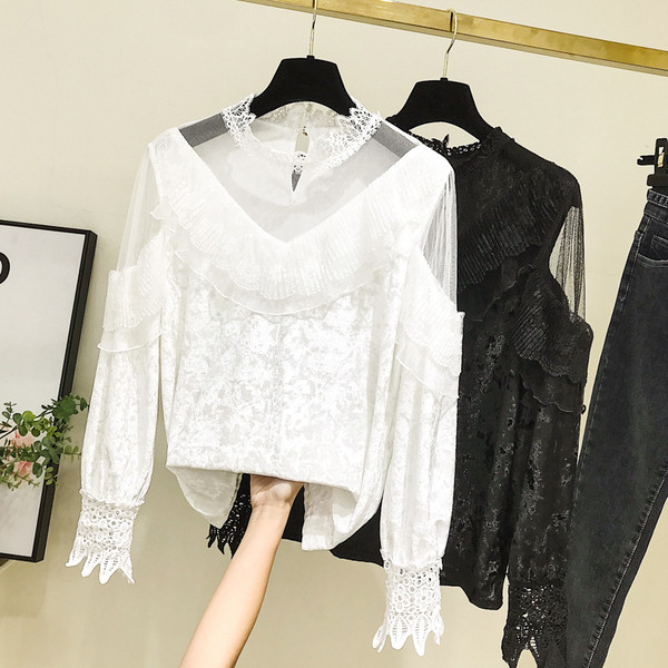 Bluza de dama din catifea model actual alb si negru