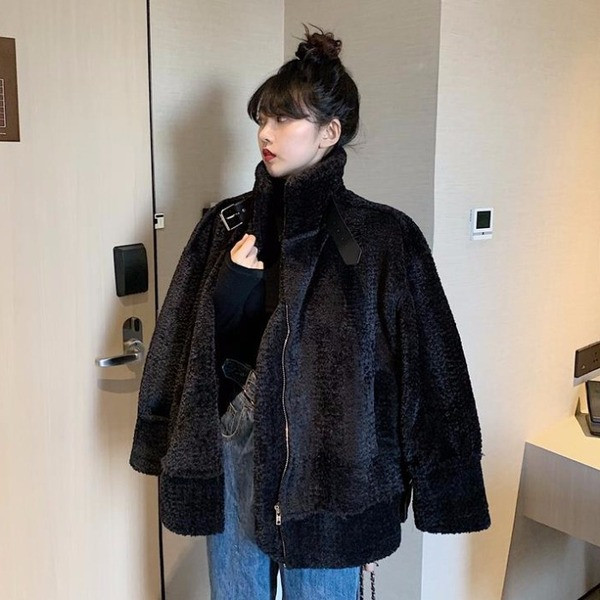 Palton elegant de damă, cu fermoar și guler înalt, de culoare neagră