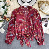 Cămașă modernă de damă colorată cu decolteu spitz în patru culori