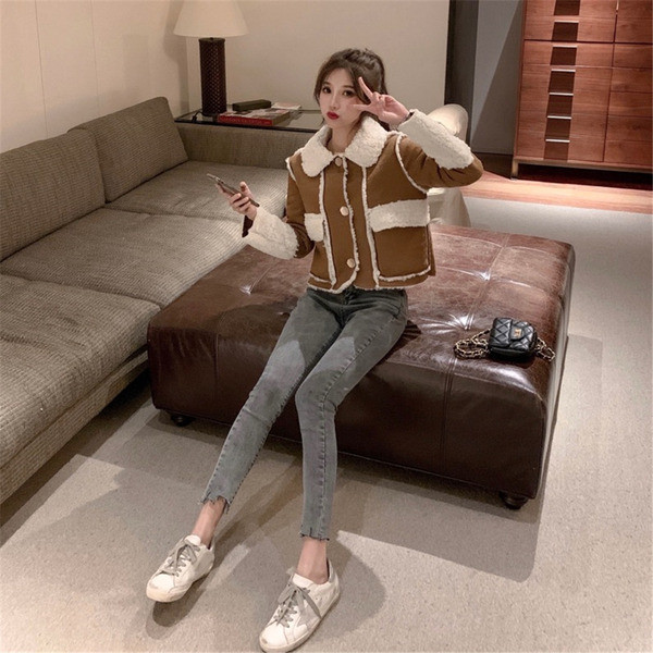 Palton scurt casual de damă, cu nasturi și căptușeală moale, de culoare gri și maro