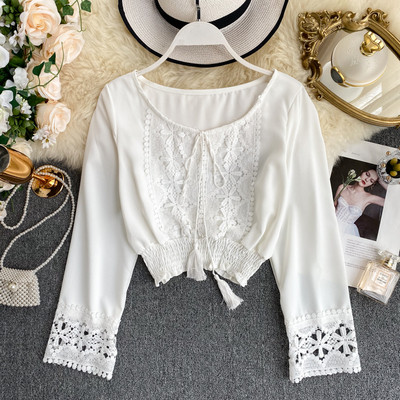 Női ing kerek nyakkivágással és csipkével több színben