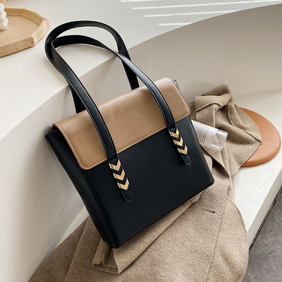 Δερμάτινη γυναικεία τσάντα σε τρία χρώματα