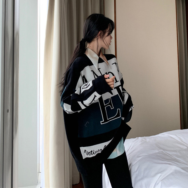 Pulover larg casual de dama cu model cu model