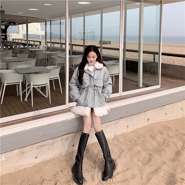 Jachetă modernă de damă cu nasturi și căptușeală moale în verde, galben și gri