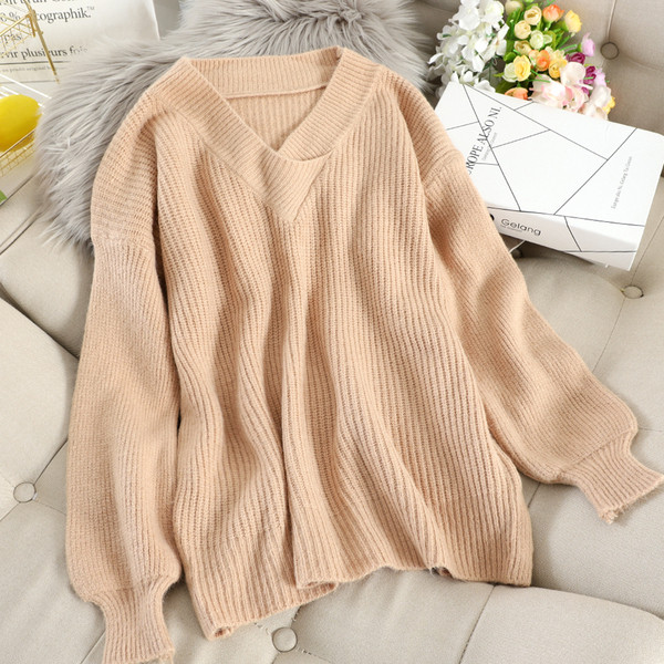 Pulover de dama cu decolteu spitz in mai multe culori