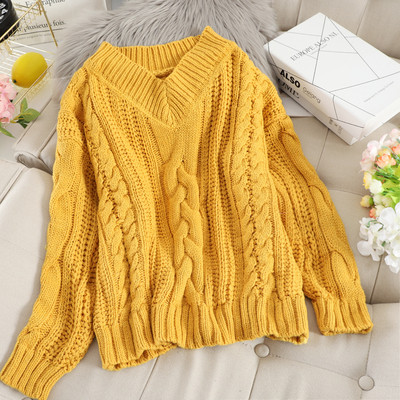 Női kötött pulóver spitz nyakkivágással, több színben