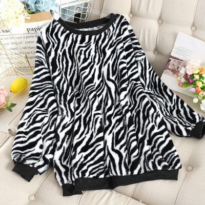 Női pehelypulóver kerek nyakkivágással, több színben