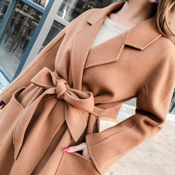 Palton lung elegant de culoare maro cu buzunare