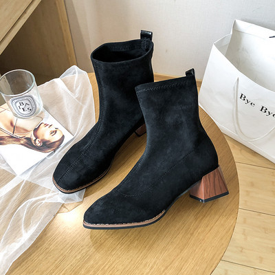 Cizme de dama elegante de culoare neagra cu toc gros din piele intoarsa ecologica