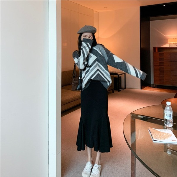 Γυναικείο φαρδύ πουλόβερ με χρωματιστό μοτίβο 