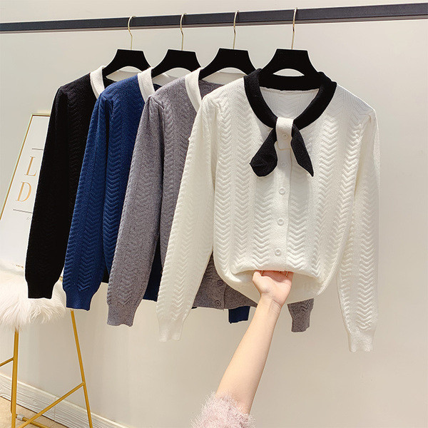 Pulover de dama modern cu panglica si nasturi in mai multe culori