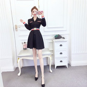 Rochie scurtă de damă, neagră, cu curea