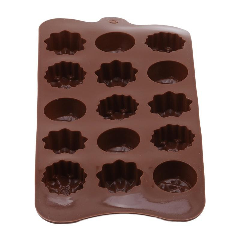 Formă din silicon pentru coacerea a 15 bomboane de culoare maro