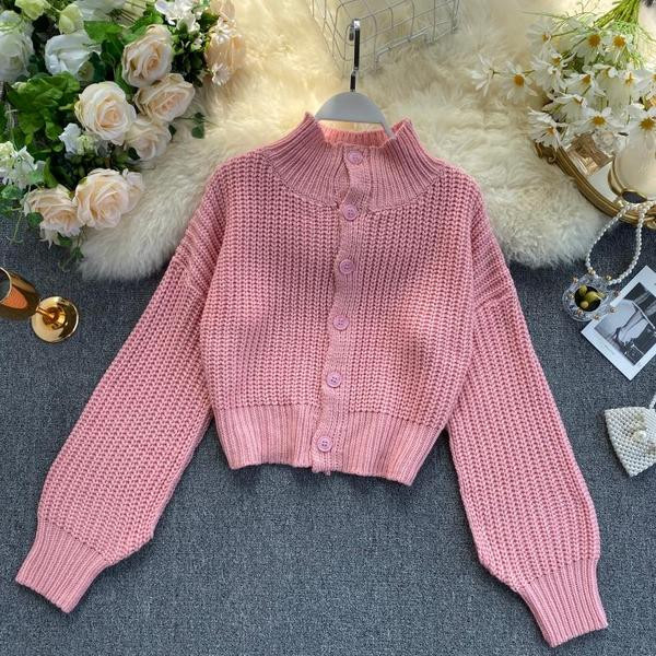 Női modern rövid kardigán gombokkal és magas gallérral több színben