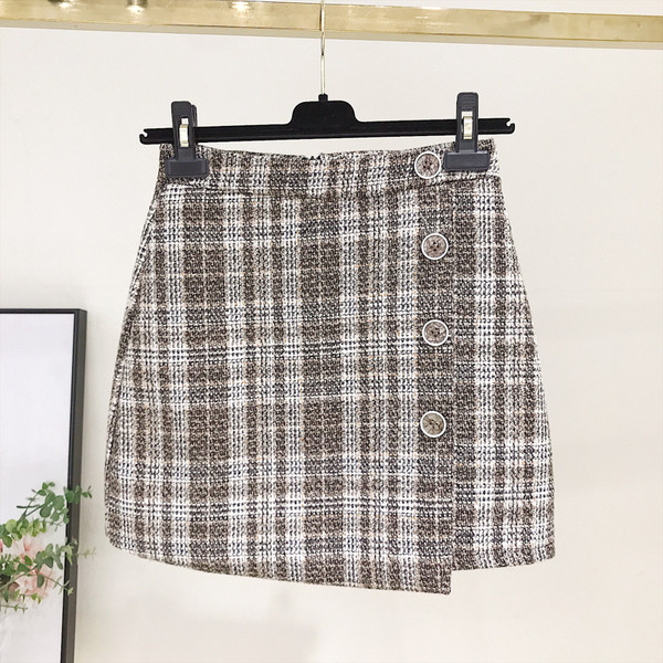 Fusta dama in carouri model nou cu nasturi de culoare maro