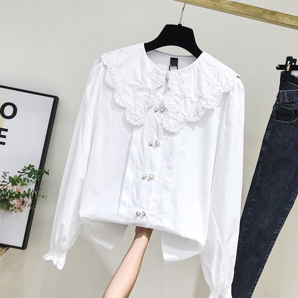 Cămașă de damă modernă cu broderie și nasturi în maro și alb