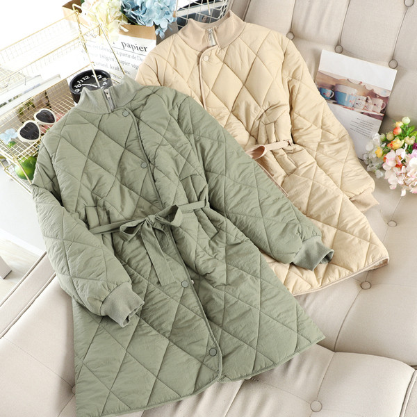 Geaca moderna de dama lunga cu nasturi si cravate in patru culori