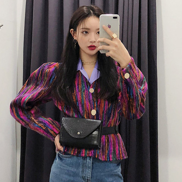 Palton de dama colorat cu nasturi - model scurt