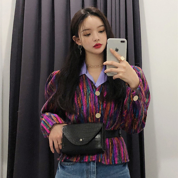 Palton de dama colorat cu nasturi - model scurt