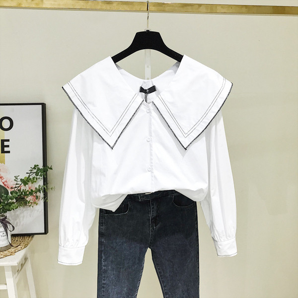 Cămașă modernă de damă cu mâneci lungi și nasturi în alb și albastru