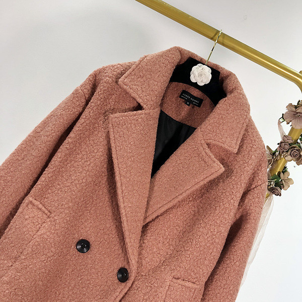 Palton lung de puf de damă cu nasturi și buzunare în două culori