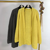 Cardigan lung tricotat fără închidere în galben și gri