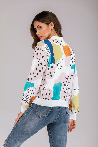 Geaca de toamna moderna de dama cu fermoar de culoare alba