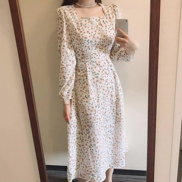 Rochie de dama - maneca lunga si decolteu patrat