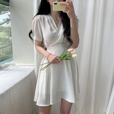 Rochie moderna de dama cu decolteu spitz in trei culori