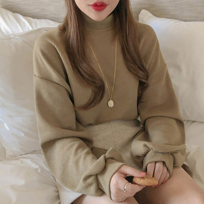 Polo modern de damă cu mâneci largi în două culori