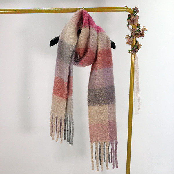 Χειμερινό κασκόλ με κρόσσια - τέσσερα χρώματα