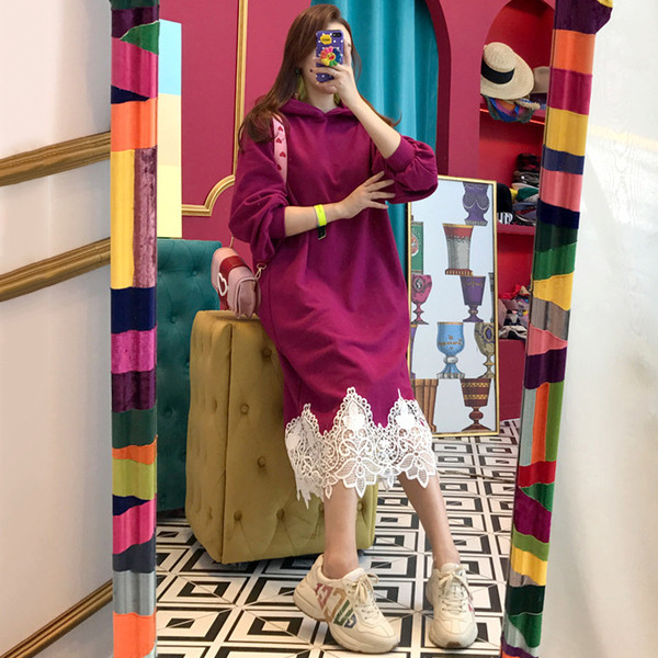 Γυναικείο μακρύ φόρεμα με μακρύ μανίκι και κολάρο με δαντέλα