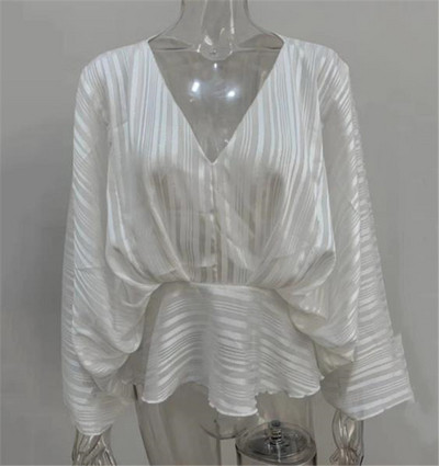 Bluză largă de damă modernă cu decolteu spitz în diferite culori