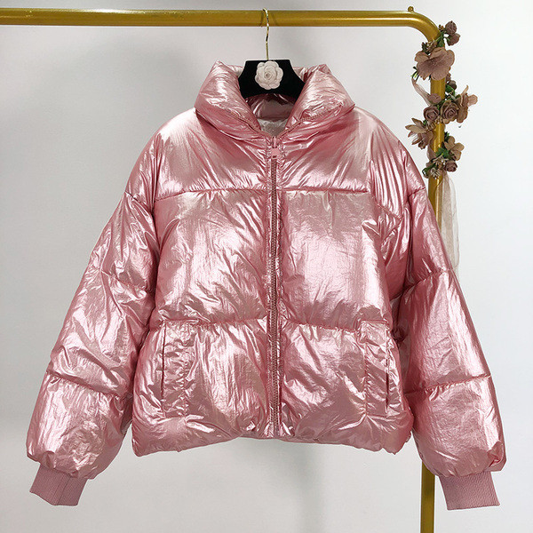 Rövid téli kabát sárga, rózsaszín, kék, fehér és fekete színben