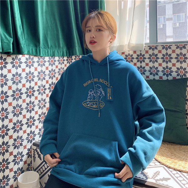 Hanorac zilnic de damă în trei culori cu inscripții