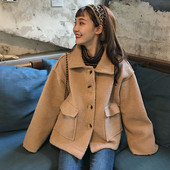 Női rövidkabát két színben, zsebekkel