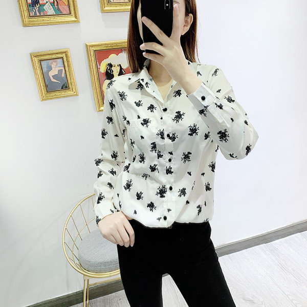 Camasa de dama model clasic alb cu model floral