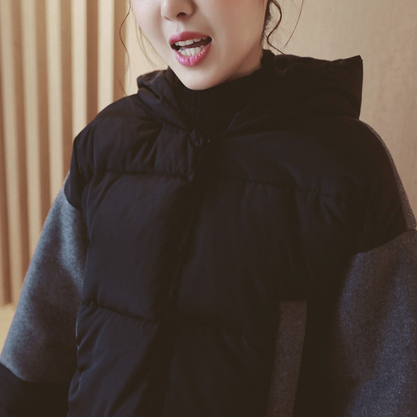 Μοντέρνο γυναικείο παλτό κατάλληλο για έγκυες γυναίκες με κουμπιά και κουκούλα